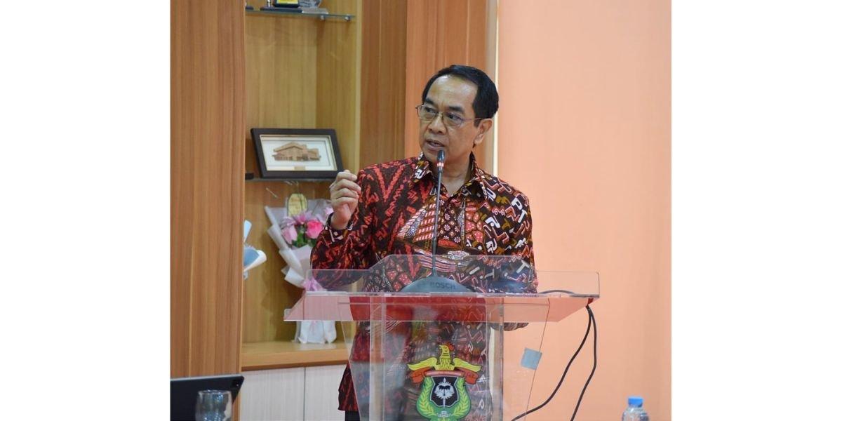 Rektor Unhas, Prof. Jamaluddin Jompa, menyampaikan dukungan penuh terhadap proses akreditasi.