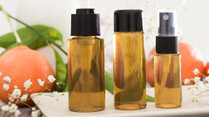 Ilustrasi produk baby oil, berikut ini alasan bayi harus menggunakan baby oil secara rutin