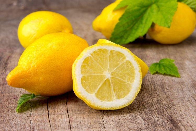 ilustrasi buah lemon, buah yang bantu redakan mual saat hamil