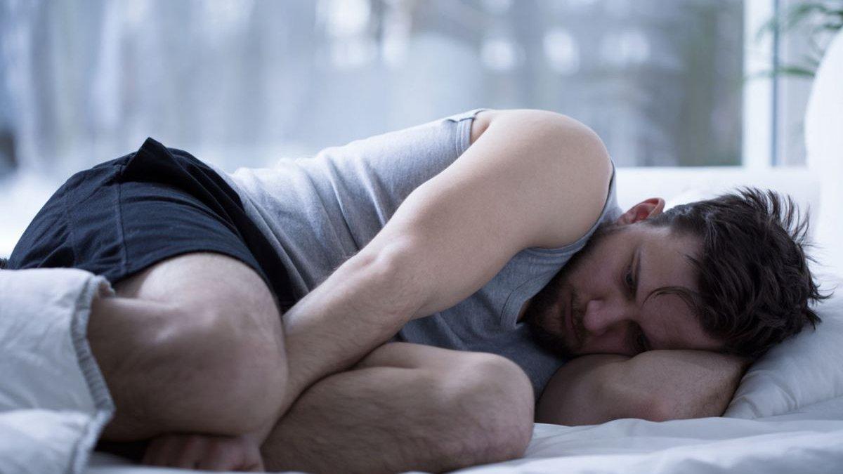 ilustrasi seseorang yang sedang merasa cemas