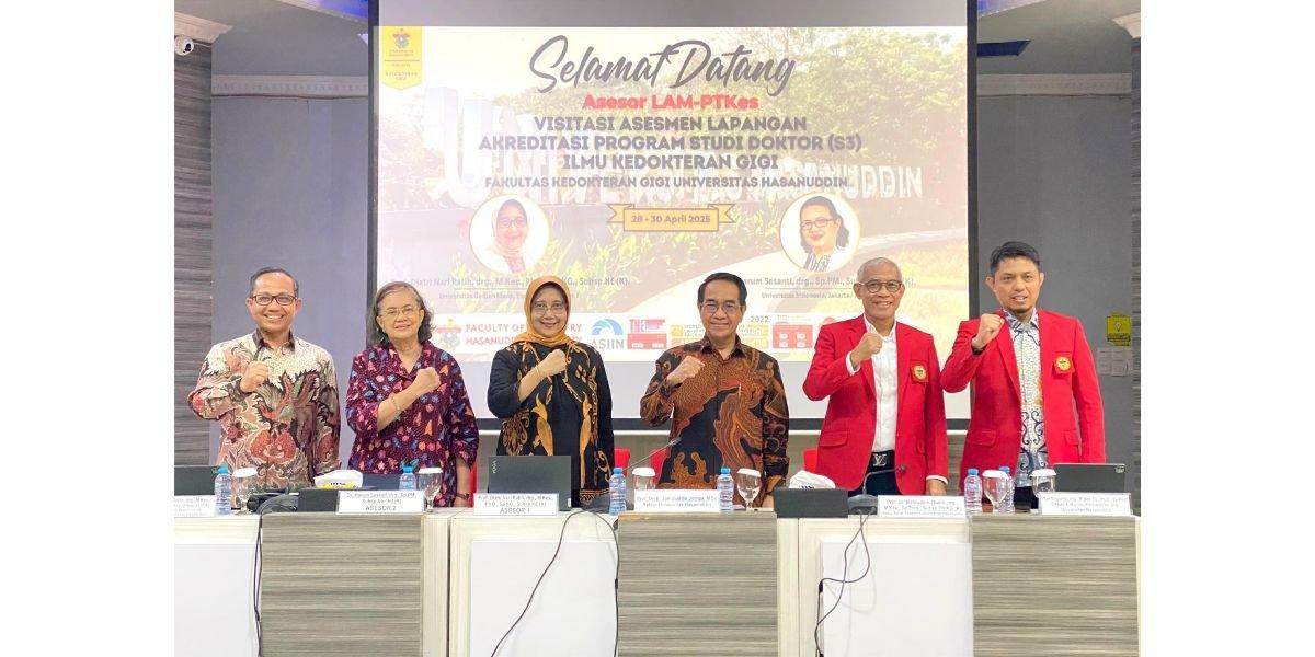 FKG Unhas menerima kunjungan asesor dari LAM-PTKes dalam rangka visitasi asesmen lapangan untuk akreditasi Program Studi Doktor Ilmu Kedokteran Gigi.