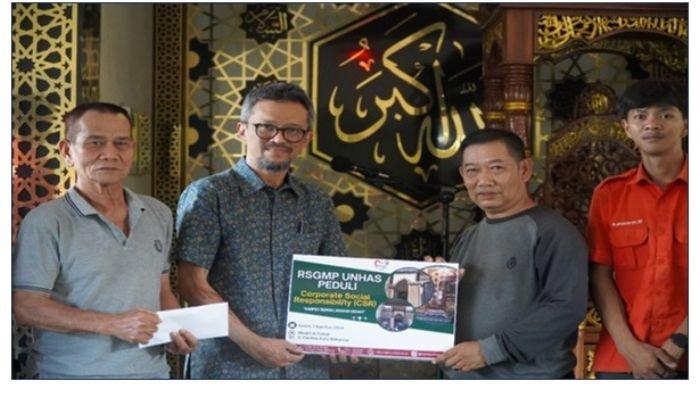 RSGMP Unhas Salurkan Bantuan CSR Melalui Program Peduli