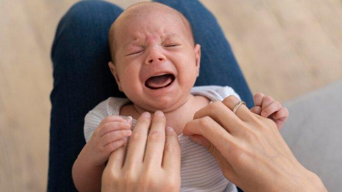 Ilustrasi bayi menangis, berikut cara mudah untuk menenangkannya