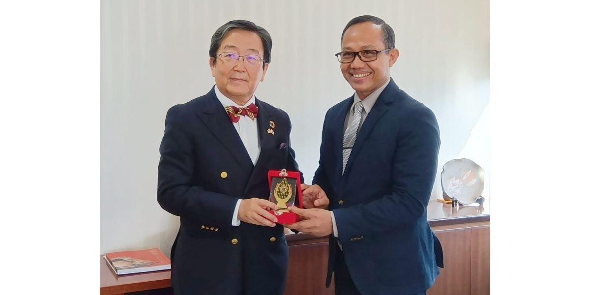 Delegasi Unhas Hadiri Strategic Collaboration Meeting of the Global Network Project to Promote Study in Japan di Okayama University