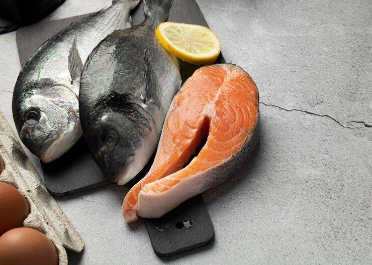ilustrasi ikan salmon, tergolong ikan berlemak yang bagus untuk ibu menyusui