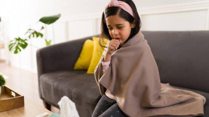 Ilustrasi anak mengidap pneumonia, berikut tips untuk mencegah terjadinya pneumonia pada anak