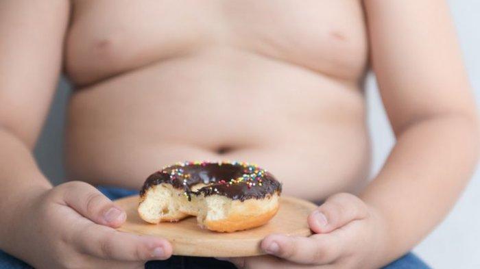 Ilustrasi anak yang mengidap obesitas, berikut kenali dampak jangka panjangnya