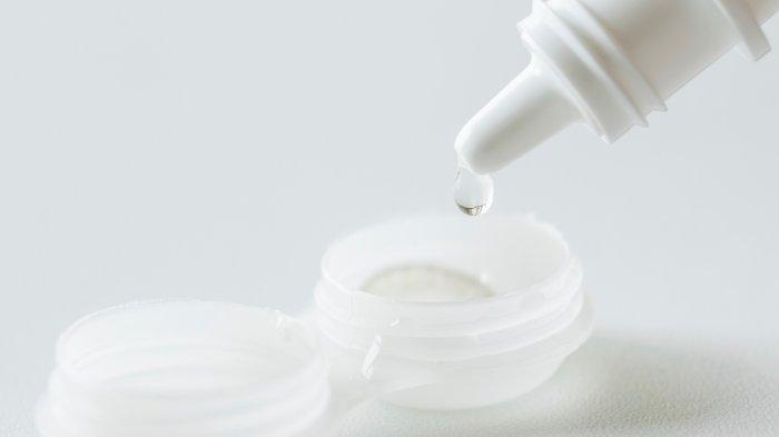 Ilustrasi cairan softlens