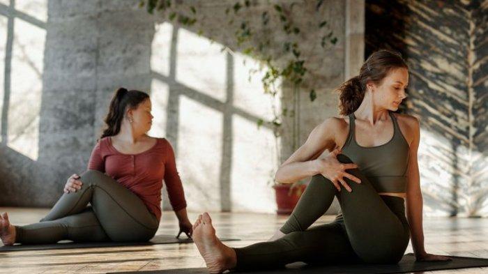 Ilustrasi gerakan yoga