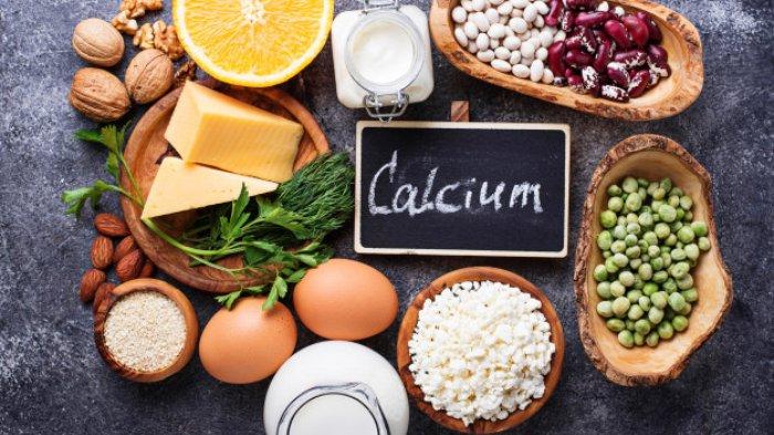 Ilustrasi jenis makanan dan minuman yang mengandung kalsium