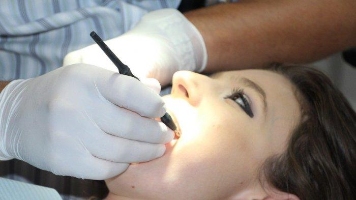 Ilustrasi Pemeriksaan Gigi