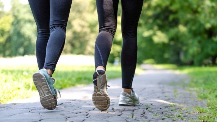 Ilustrasi jalan kaki, berikut durasi jalan kaki untuk turunkan berat badan