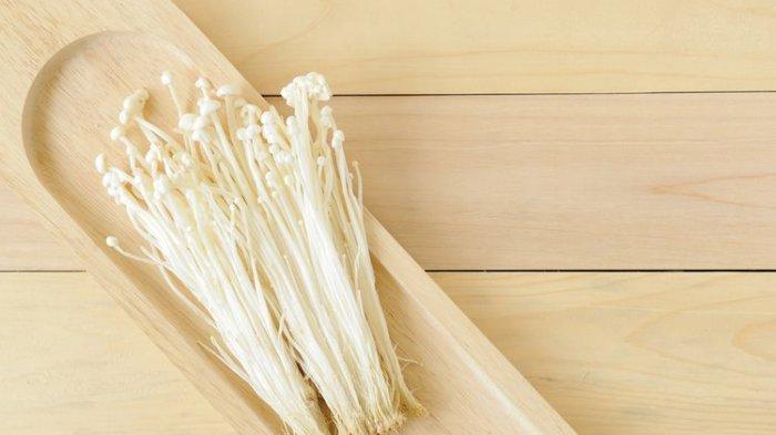 ilustrasi jamur enoki