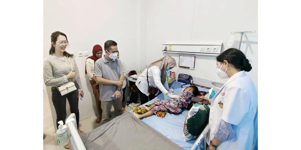 Baksos operasi celah bibir & lelangit kolaborasi antara PPDGS FKG Unhas dan tim spesialis Bedah Mulut dan Maksilofasial University of Malaya, Malaysia