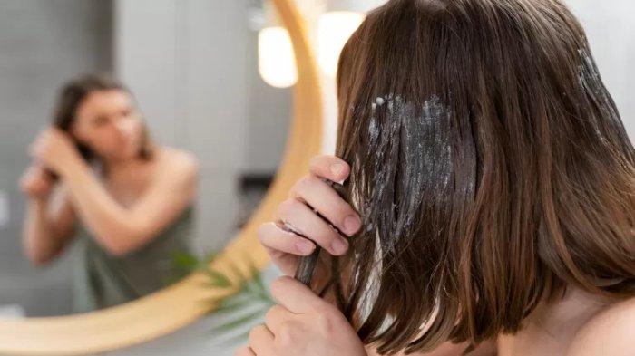 Ilustrasi perawatan rambut agar rambut panjang lebih cepat