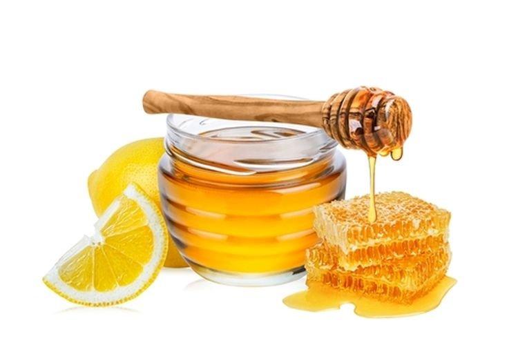 ilustrasi madu dan lemon yang menyimpan manfaat untuk kulit