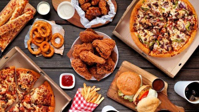 ilustrasi makanan yang mengandung lemak trans, salah satu makanan yang dapat mempercepat penuaan kulit