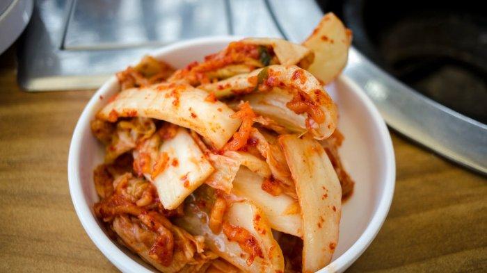 Ilustrasi kimchi, makanan fermentasi yang dapat meningkatkan kesehatan otak