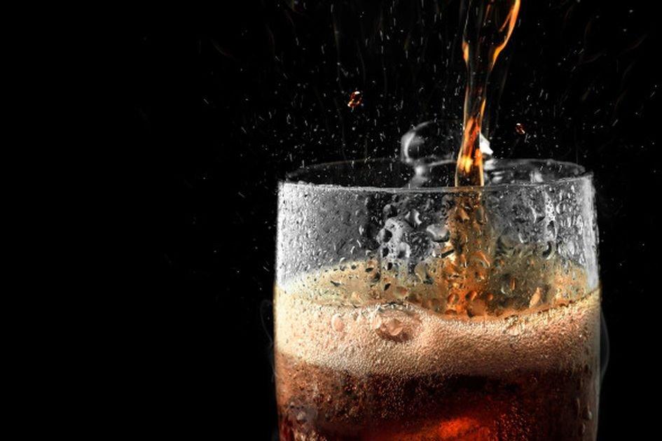 ilustrasi minuman bersoda