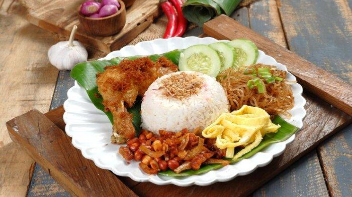 Ilustrasi nasi uduk, salah satu menu sarapan yang sebaiknya dihindari