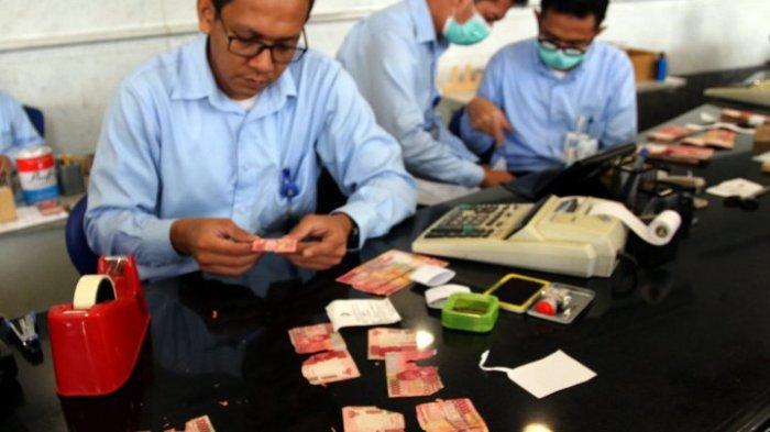Penggantian uang rusak oleh Bank Indonesia (BI)