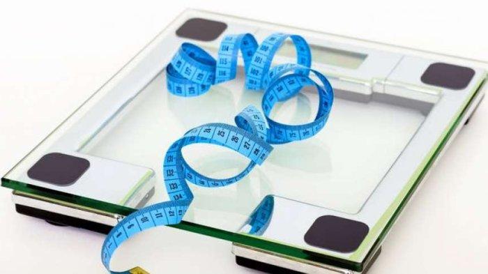 ilustrasi usaha menurunkan berat badan pasca melahirkan