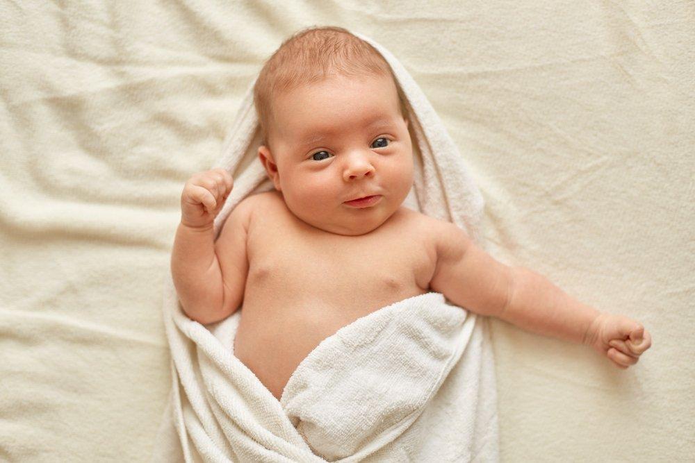 Ilustrasi bayi yang mengalami growth spurt, berikut kenali tanda-tandanya
