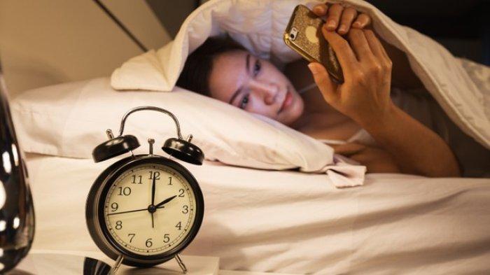 ilustrasi seseorang yang memiliki pola tidur tidak baik