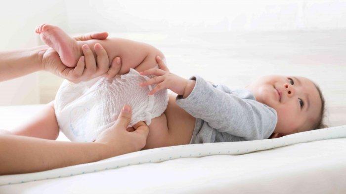 ilustrasi bayi yang mengalami ruam popok, berikut ini cara memilih popok yang benar untuk cegah ruam popok