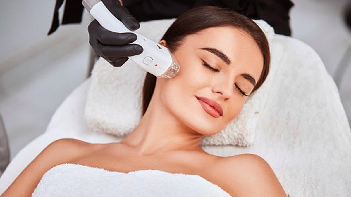 ilustrasi treatment skin booster