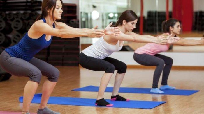 ilustrasi squat, latihan fisik yang bagus untuk kesehatan otak