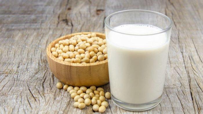 Ilustrasi susu soya, berikut manfaatnya untuk tumbuh kembang anak