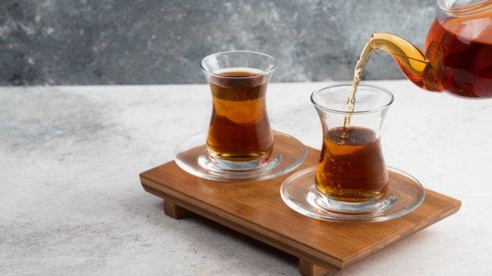 Ilustrasi teh, rekomendasi minuman diet untuk mempercepat penurunan berat badan