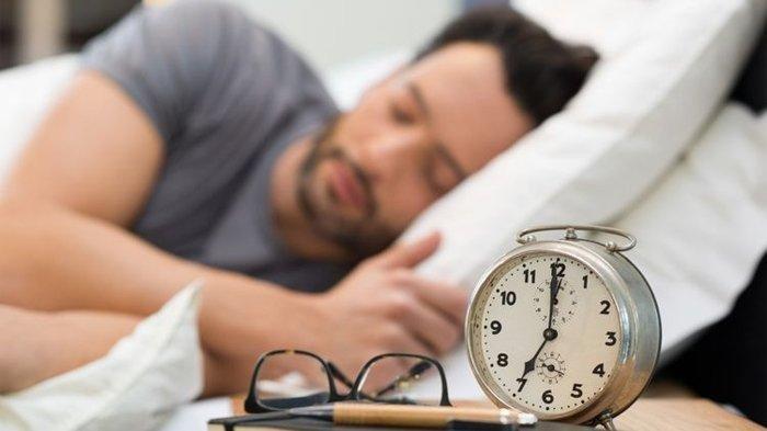 ilustrasi mengatur jam tidur