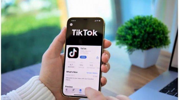 Ilustrasi aplikasi TikTok - TikTok Shop resmi dilarang pemerintah