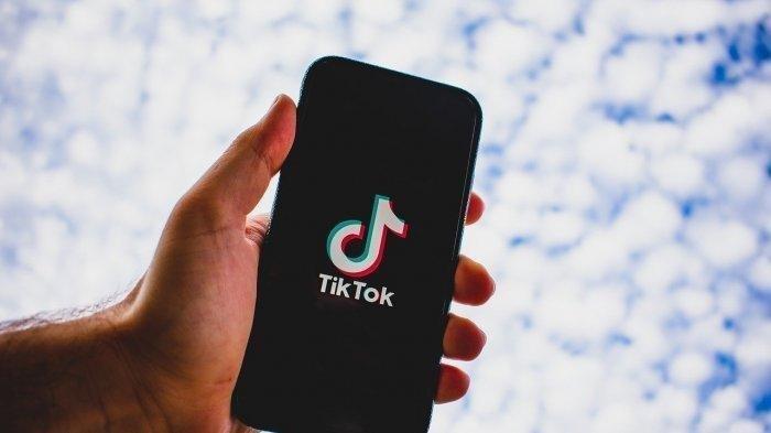 Ilustrasi aplikasi TikTok, pemerintah resmi melarang TikTok Shop bertransaksi langsung, hanya boleh promosi