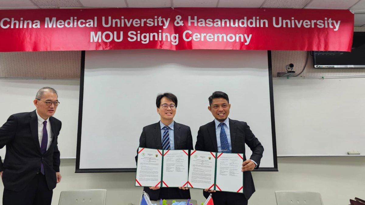 Penandatanganan Memorandum of Agreement (MoA) antara FKG Unhas dengan College of Dentistry, CMU dan College of Biomedical Engineering, CMU