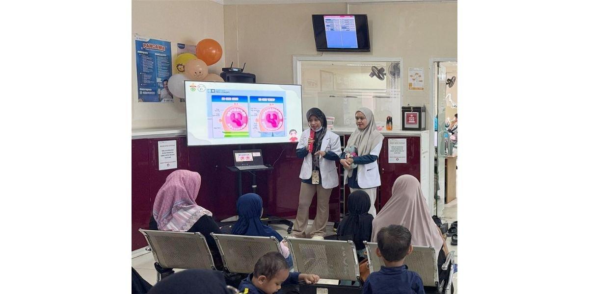 Penyuluhan kesehatan gigi dan mulut oleh mahasiswa Program Studi Spesialis KGA.