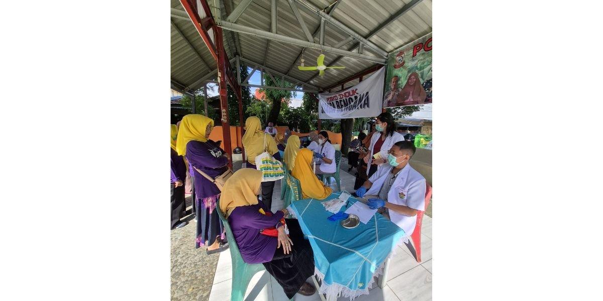 PPDGS Unhas gelar kegiatan penyuluhan dan screening Kasus Kehilangan Gigi pada Lansia di Kelurahan Manggala.