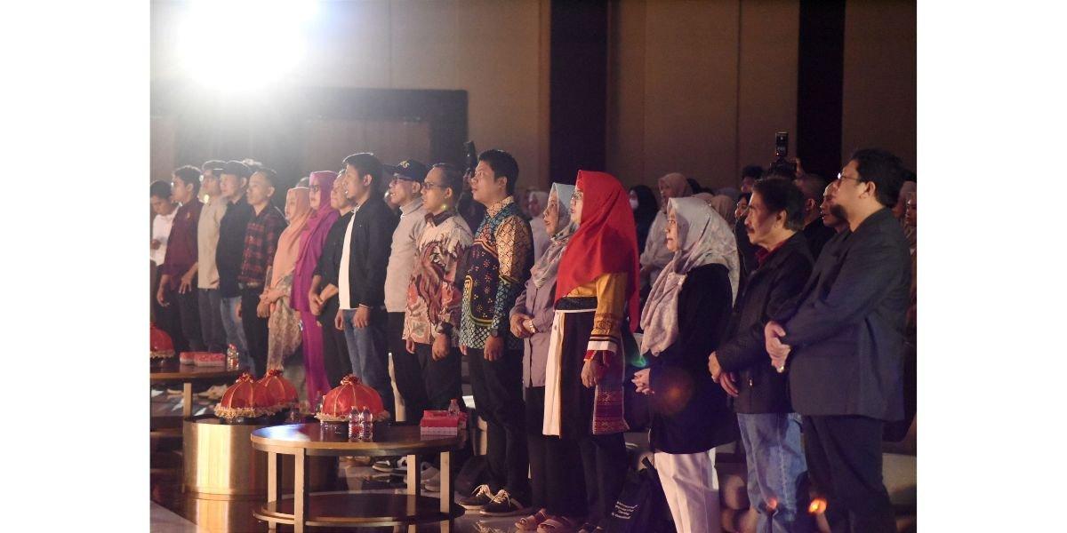 BEM FKG Unhas menggelar acara Bina Akrab dan Inaugurasi Mahasiswa Angkatan 2024 di Unhas Hotel & Convention.