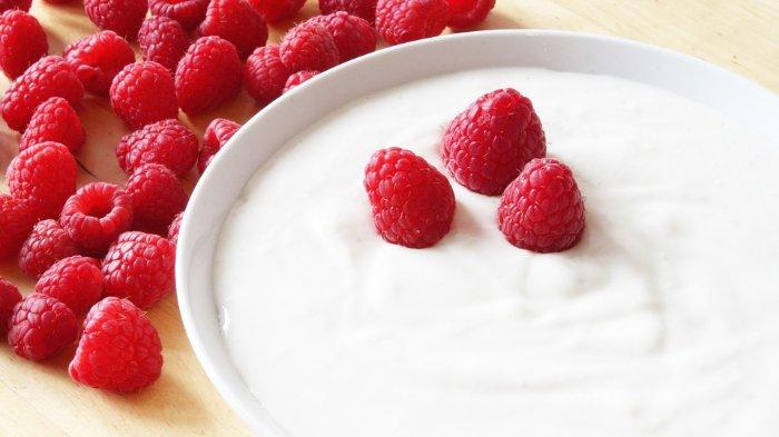 Ilustrasi yoghurt low fat, salah satu makanan yang membuat cepat lapar