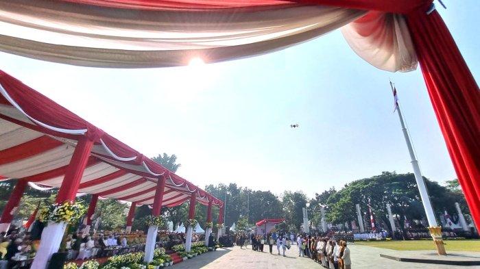 Suasana Upacara Peringatan Hari Jadi ke-78 Provinsi Jawa Barat, di Lapangan Gasibu, Jalan Diponegoro, Kota Bandung, Jawa Barat, Sabtu (19/8/2023).