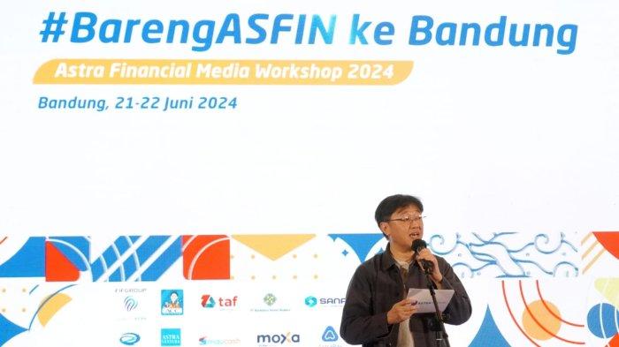 Director In Charge (DIC) Astra Financial II, Rudy Chen menyampaikan sambutan dalam acara Media Workshop Astra Financial 2024 di Bandung, Jawa Barat, Jumat (22/6/2024).