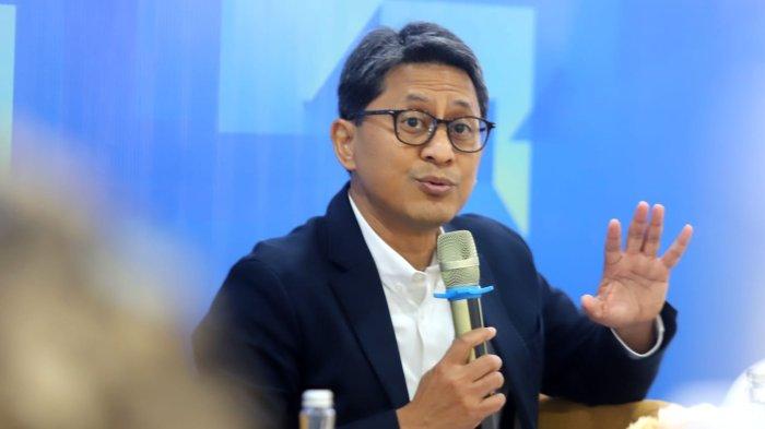 Direktur Human Capital & Transformasi PT Jasa Marga (Persero) Tbk., Bagus Cahya Arinta B menyampaikan pemaparan materi tentang 