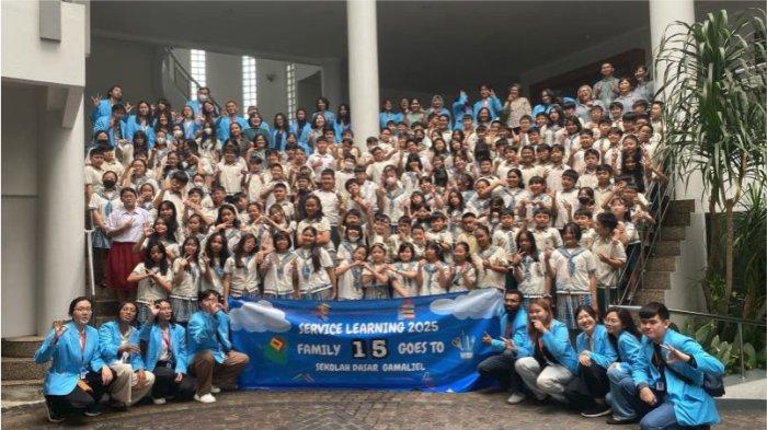 Kegiatan Service Learning 