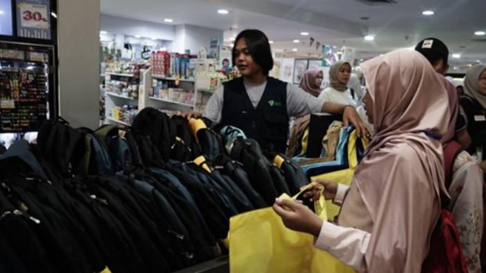 3Dompet Dhuafa dan Tokio Maja Perlengkapan Sekolah