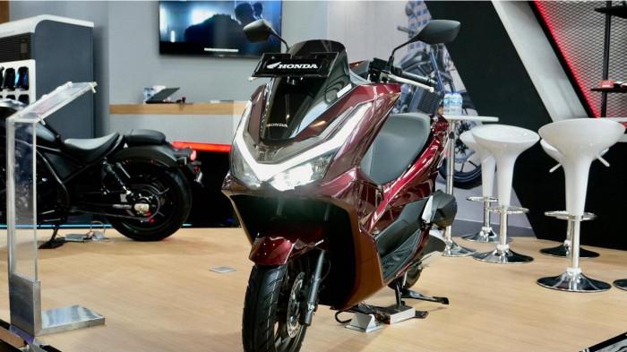 3Motor Berteknologi Tinggi dan Skutik Terlaris Honda BeAT Hadir di GIIAS 2025