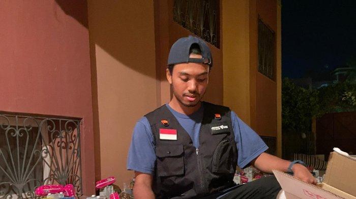 Dompet Dhuafa melalui Disaster Management Center (DMC) menyalurkan 100 bantuan paket pangan kepada penyintas gempa bumi Maroko pada Jumat (22/09/2023) di Desa Wa’riba, Distrik Essaouira, Kota Marrakesh.