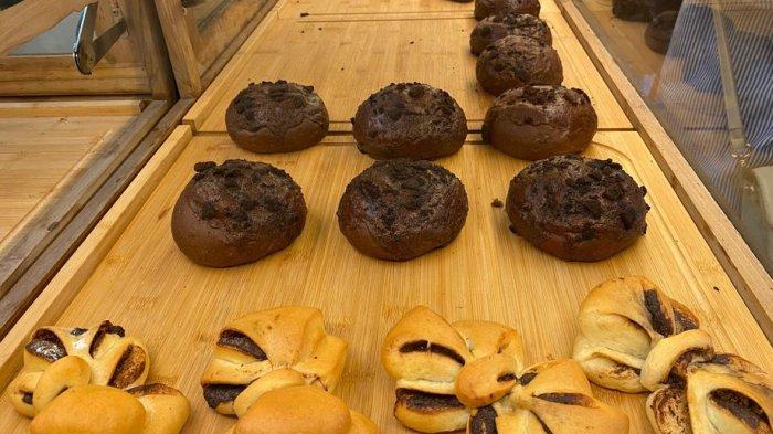 Aneka kue khas Prancis di Bien Pastry yang viral di Pasar Cihapit, Jalan Cihapit Kota Bandung, Rabu (3/1/2024).