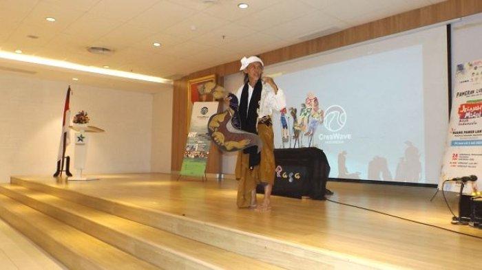 Pertunjukan Wayang Suku Raga dari Sukabumi